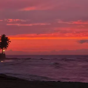 Breathtaking 2-bedroom Beachside Apartment San Juan